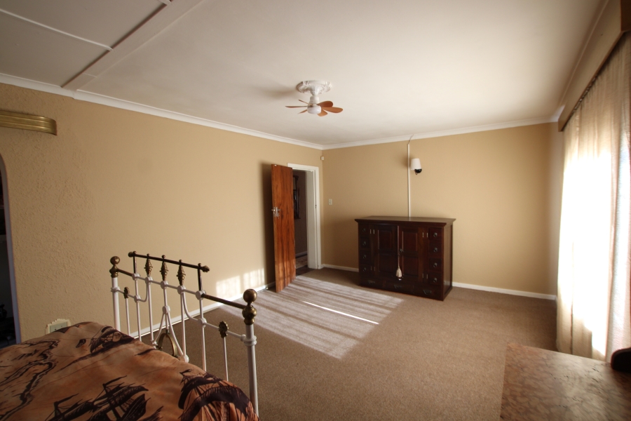 2 Bedroom Property for Sale in Fraserburg Northern Cape